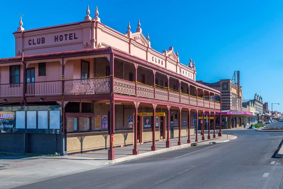 Club Hotel Glen Innes Eksteriør bilde
