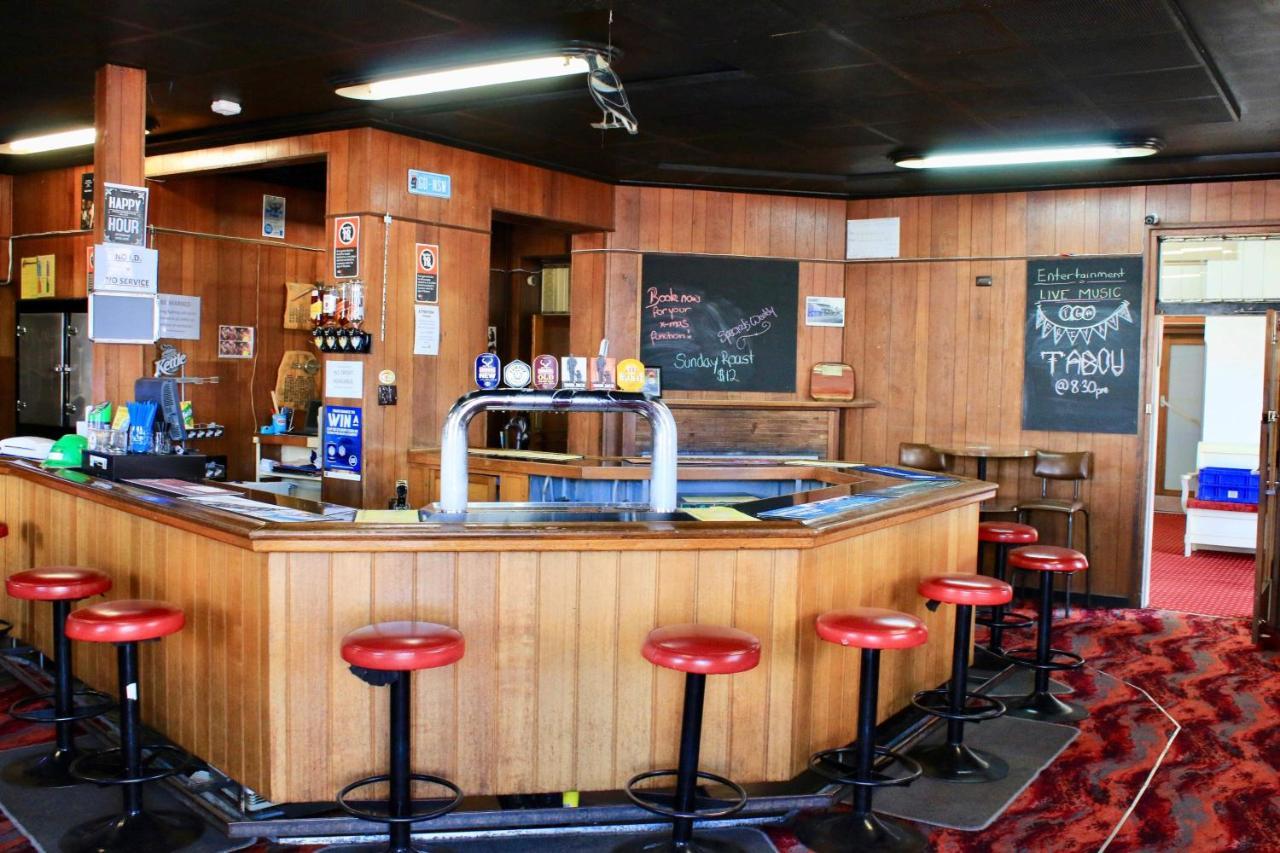 Club Hotel Glen Innes Eksteriør bilde