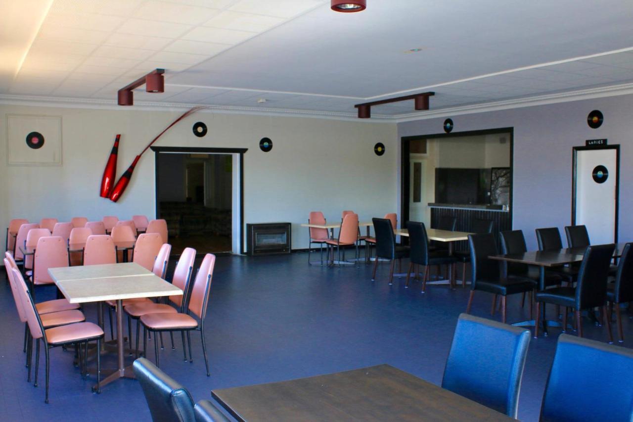 Club Hotel Glen Innes Eksteriør bilde